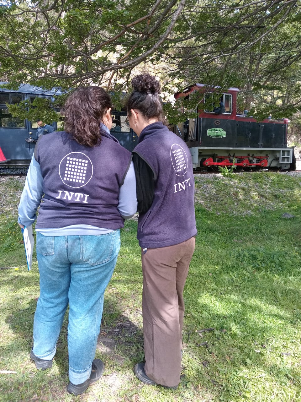 Recibimos al INTI para la evaluación y habilitación de nuevos coches